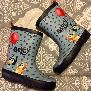 🎈Bluey Rain Boots. Size 9/10🎈